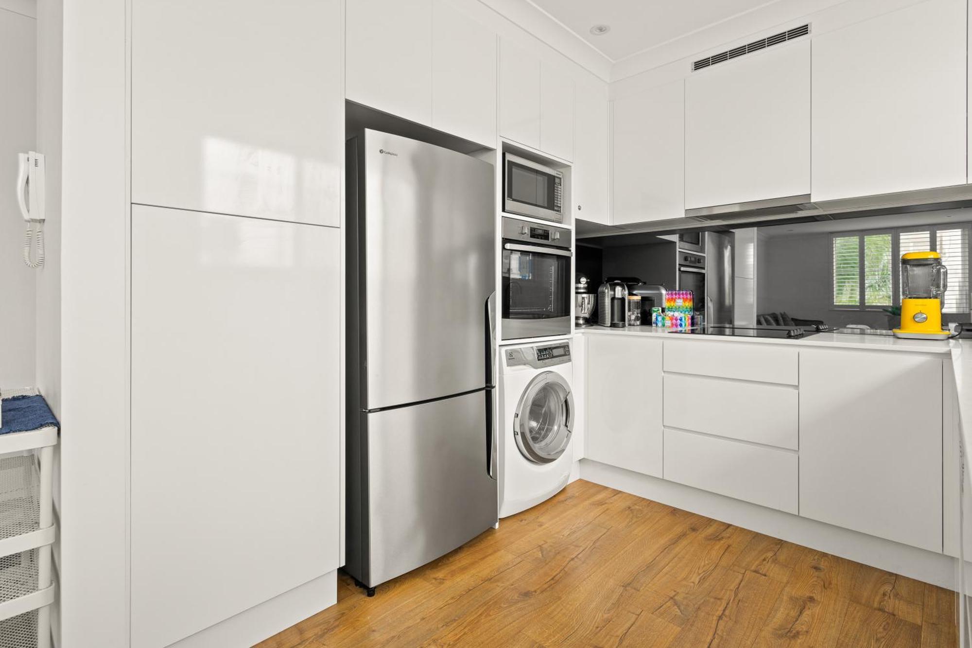 Chic Apartment Footsteps From Manly Beach Sidney Exterior foto